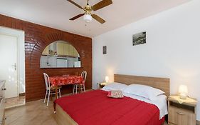 Apartments Mihaela
